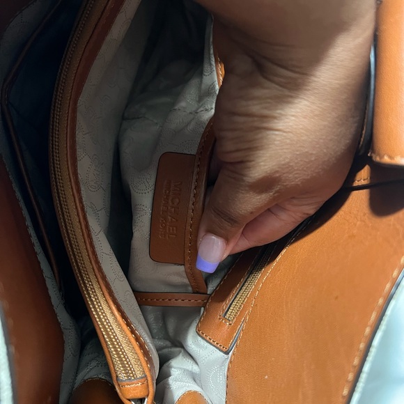 original Michael Kors Hamilton large logo tote bag cream/vanilla. one size - Picture 5 of 5